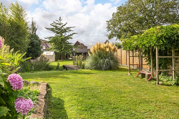 Medium property photo - Van Heemstraweg 12, 6657 KD Boven-Leeuwen